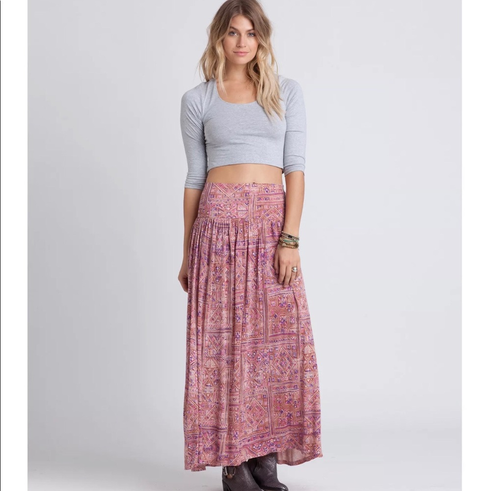 ⬇️ NWT BillaBong How Sincere Maxi Skirt Sz Small